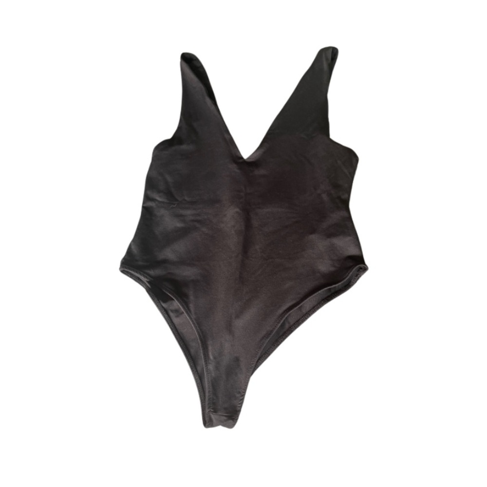NWOT Zara Sleeveless Super Soft Body Suit in Black